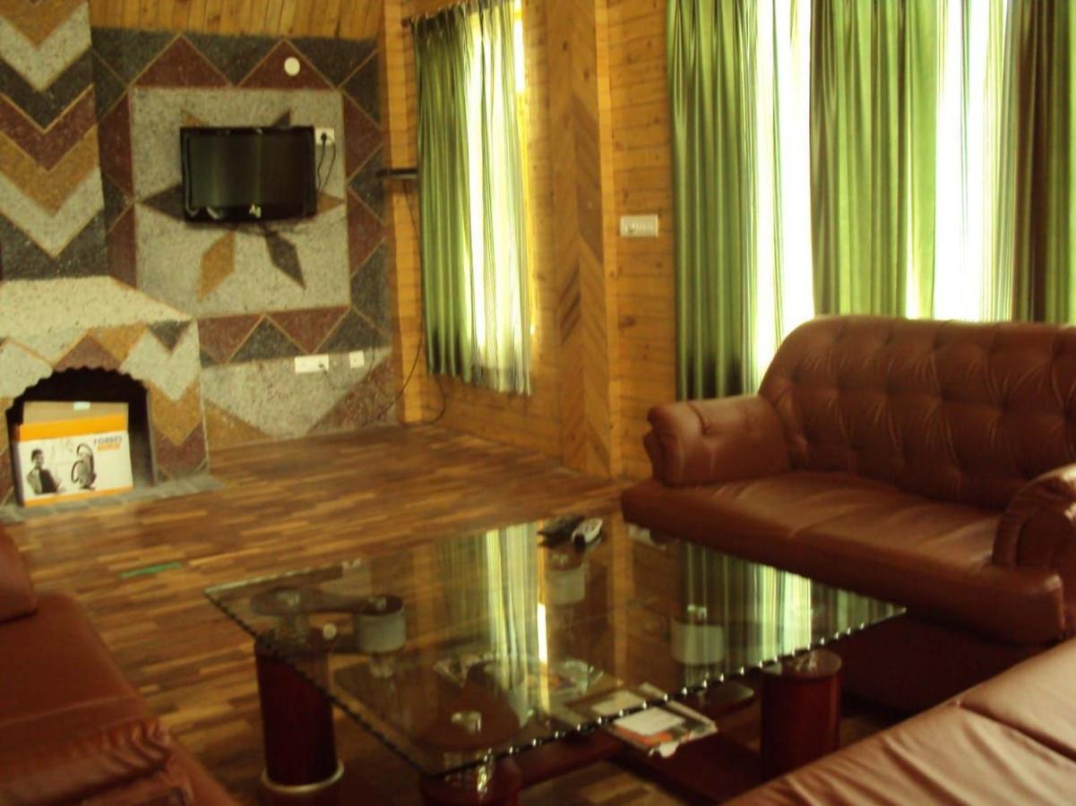 Guest house Cloud9